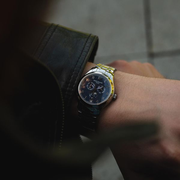 Patek Philippe Complications 4947/1A-001